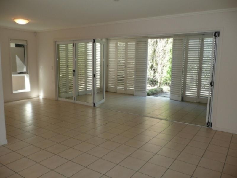 35 Riverwalk Avenue, Robina QLD 4226