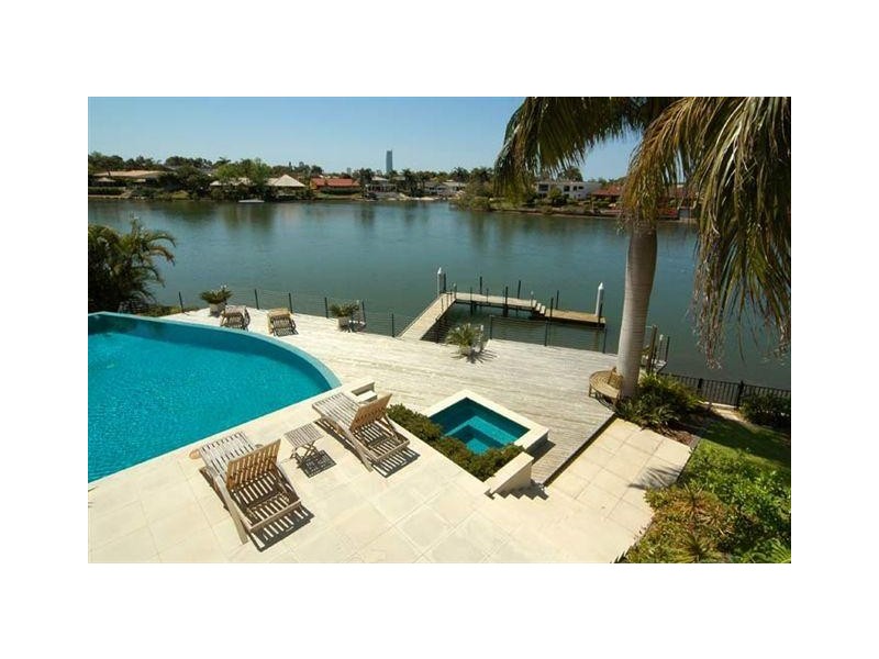 20 Marseille Court, Bundall QLD 4217