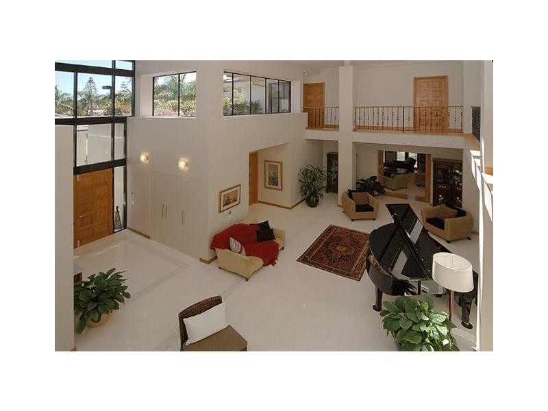 20 Marseille Court, Bundall QLD 4217