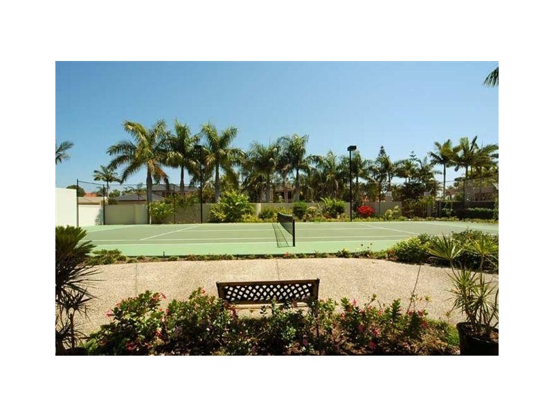 20 Marseille Court, Bundall QLD 4217