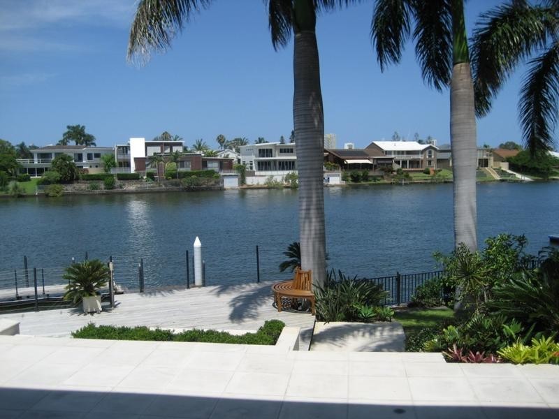 20 Marseille Court, Bundall QLD 4217