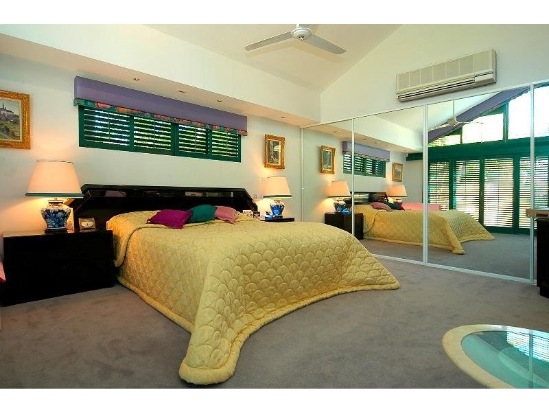 5810 Bayview Walk, Sanctuary Cove QLD 4212