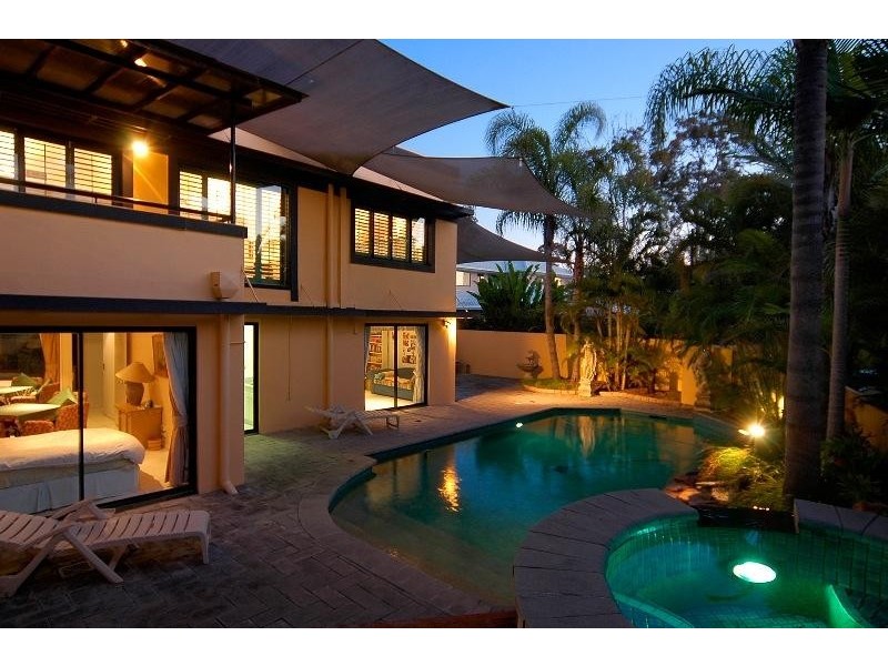 5810 Bayview Walk, Sanctuary Cove QLD 4212