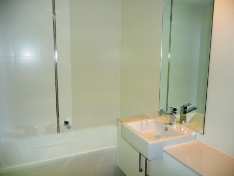 Chevron Island QLD 4217