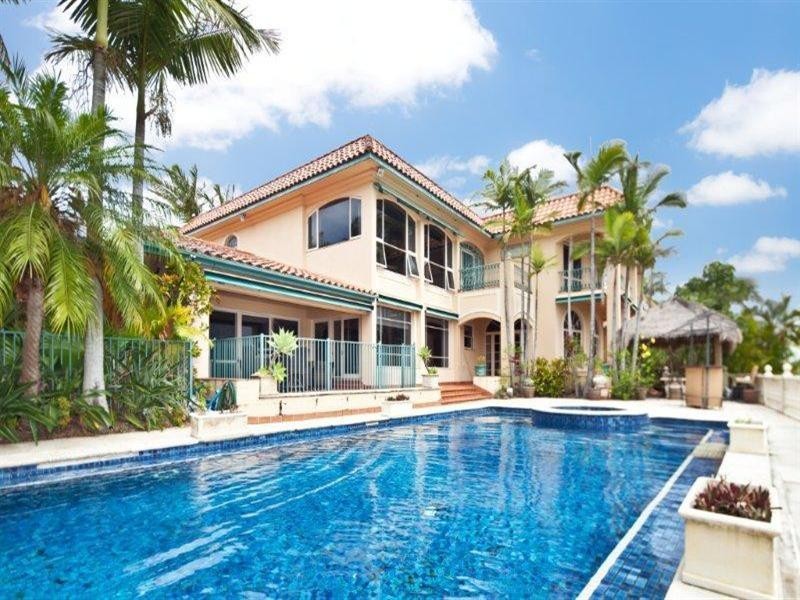 113 Commodore Drive, Surfers Paradise QLD 4217