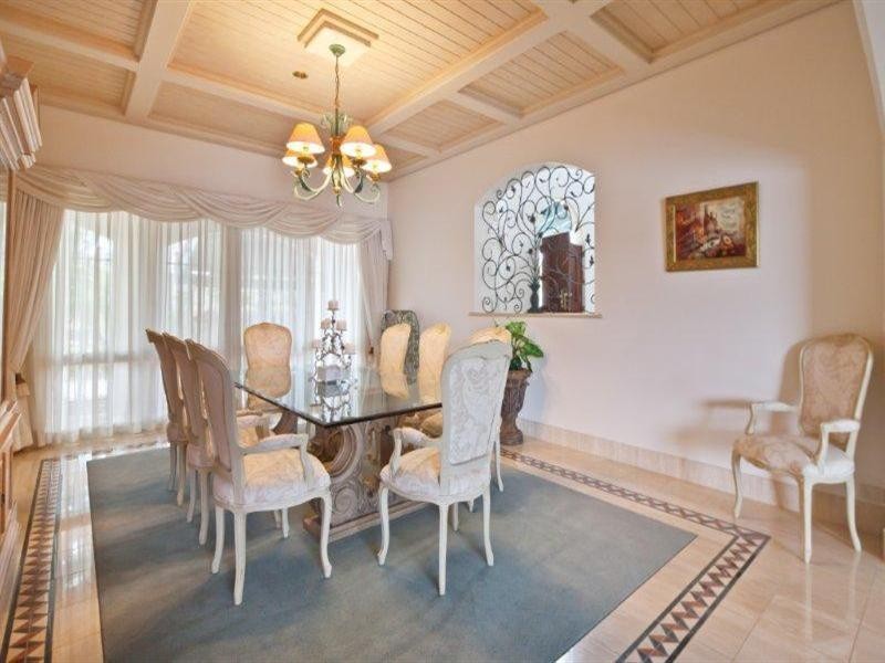 113 Commodore Drive, Surfers Paradise QLD 4217