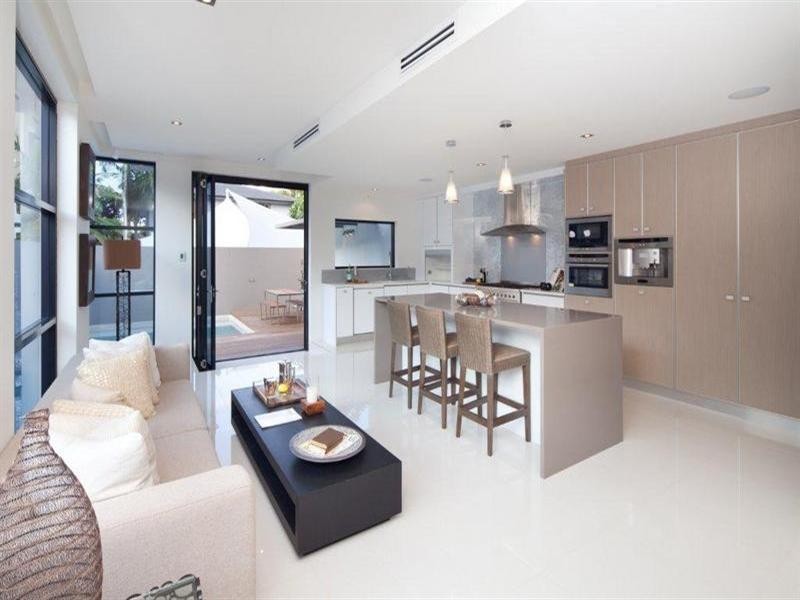 47a & 47b Breaker Street, Main Beach QLD 4217