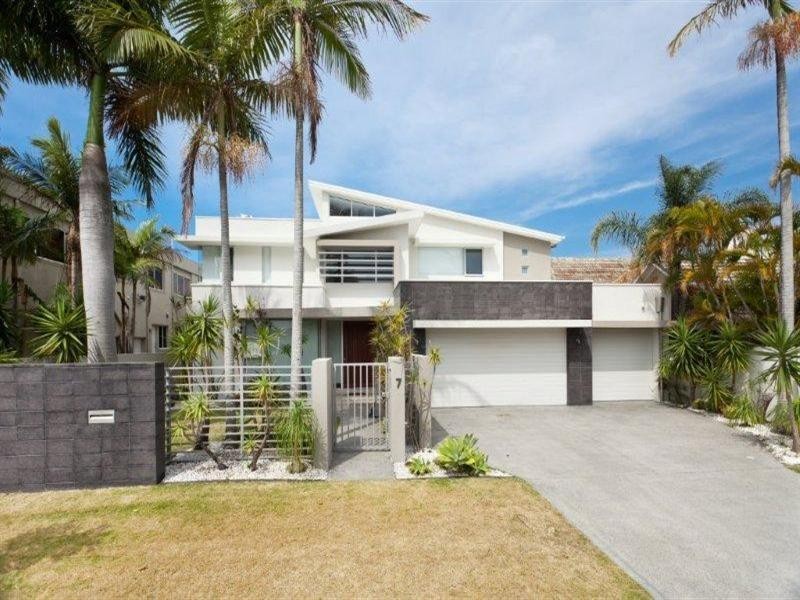 7 Midshipman Court, Surfers Paradise QLD 4217