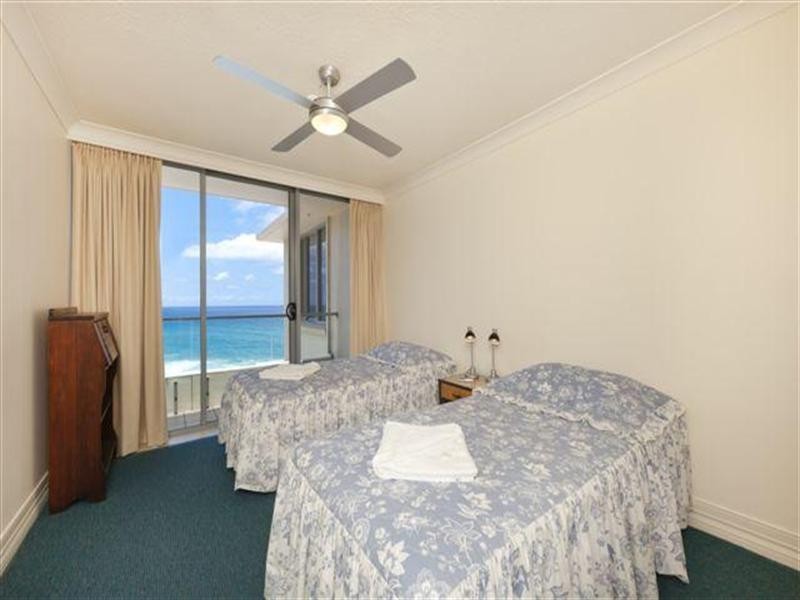 25 Northcliffe Terrace, Surfers Paradise QLD 4217