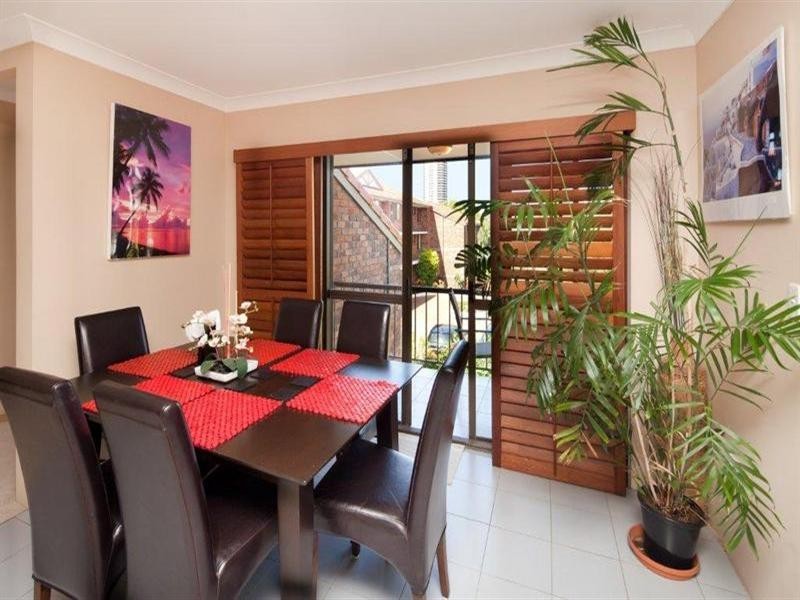 5 Kings Row North. 22 Commodore Drive, Surfers Paradise QLD 4217