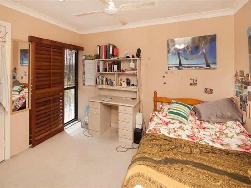 5 Kings Row North. 22 Commodore Drive, Surfers Paradise QLD 4217