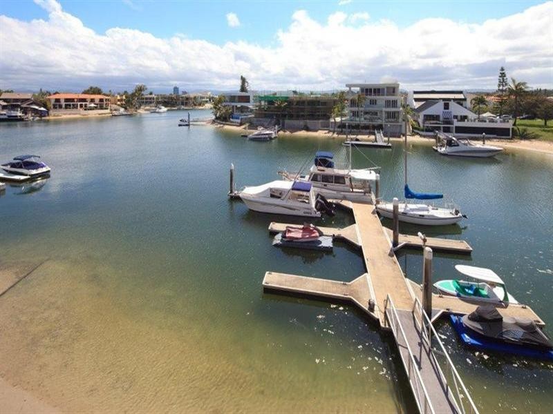 5 Kings Row North. 22 Commodore Drive, Surfers Paradise QLD 4217