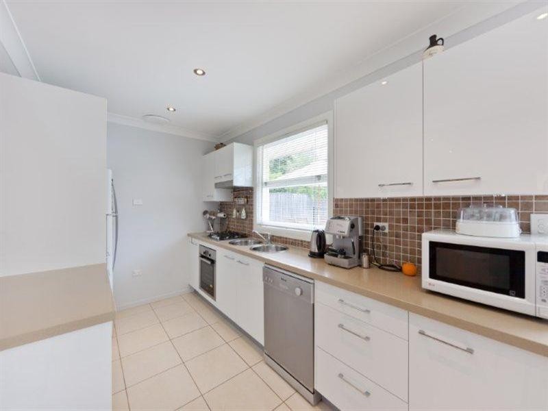 25 Brindisi Avenue, Isle Of Capri QLD 4217