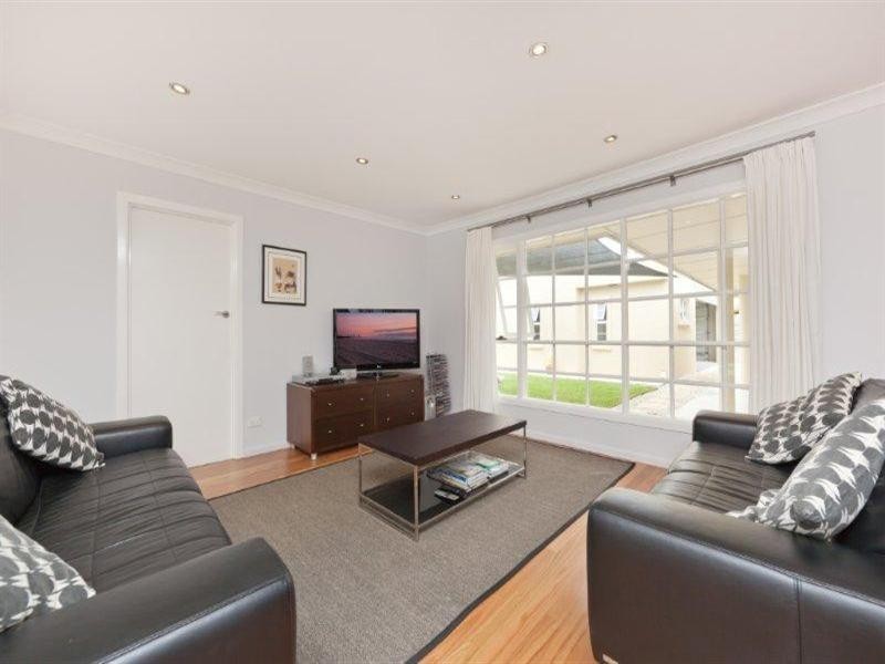 25 Brindisi Avenue, Isle Of Capri QLD 4217