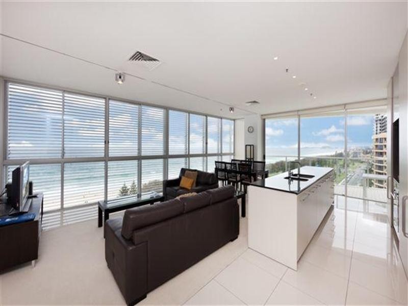 159 Old Burleigh Road, Broadbeach QLD 4218