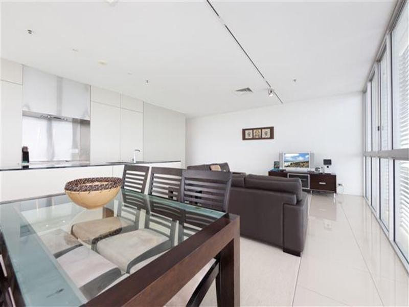 159 Old Burleigh Road, Broadbeach QLD 4218