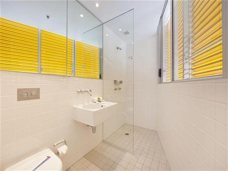 159 Old Burleigh Road, Broadbeach QLD 4218