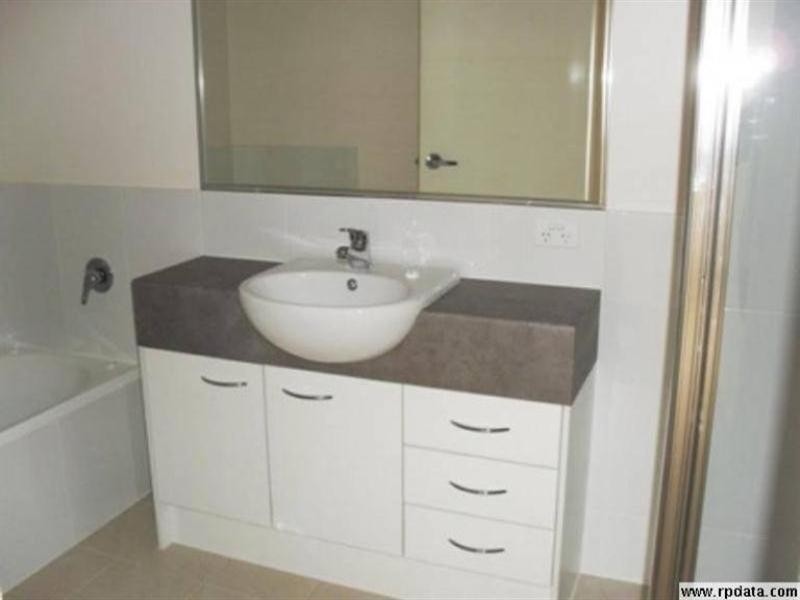 5/20 Jimmy Road, Coomera QLD 4209