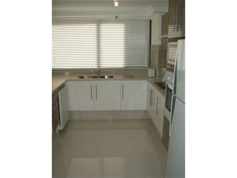 30 Laycock Street, Surfers Paradise QLD 4217