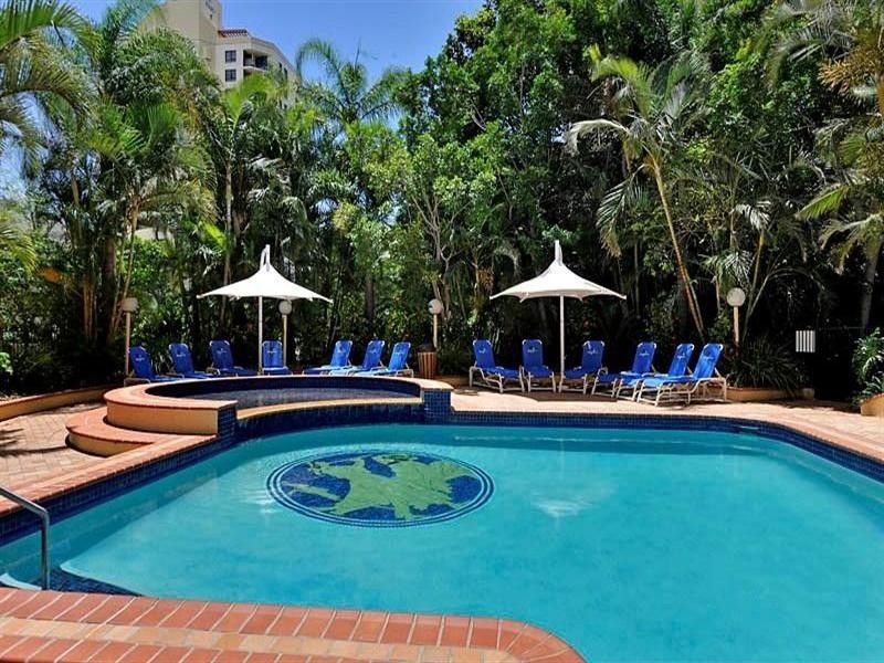 30 Laycock Street, Surfers Paradise QLD 4217