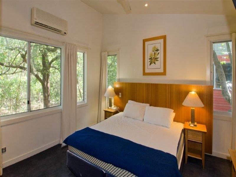 South Stradbroke QLD 4216