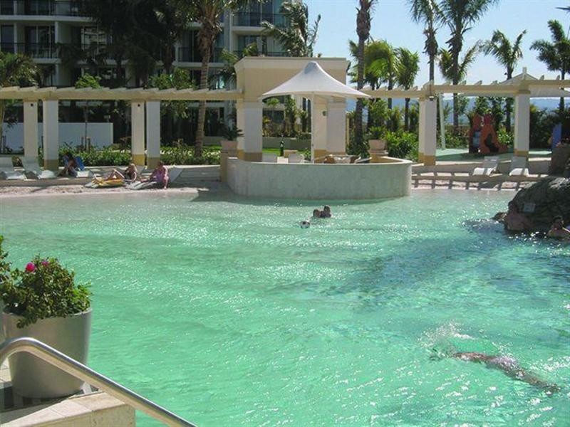 23 Ferny Avenue, Surfers Paradise QLD 4217