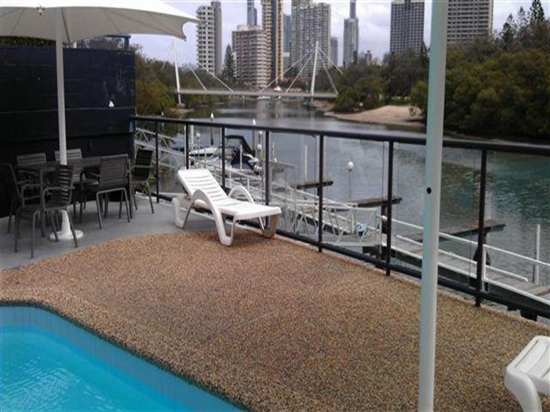 3490 Main Beach Parade – Ocean Park Towers, Main Beach QLD 4217