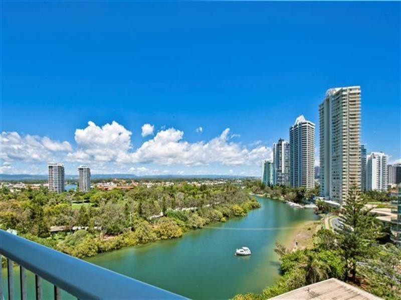 3490 Main Beach Parade – Ocean Park Towers, Main Beach QLD 4217