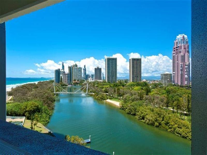 3490 Main Beach Parade – Ocean Park Towers, Main Beach QLD 4217