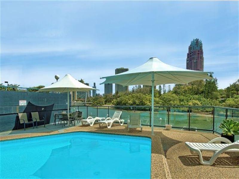 3490 Main Beach Parade – Ocean Park Towers, Main Beach QLD 4217