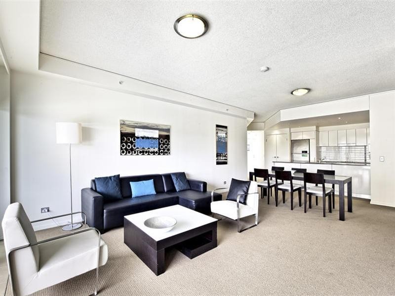 22 Surf Parade, Broadbeach QLD 4218