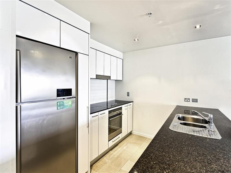 22 Surf Parade, Broadbeach QLD 4218