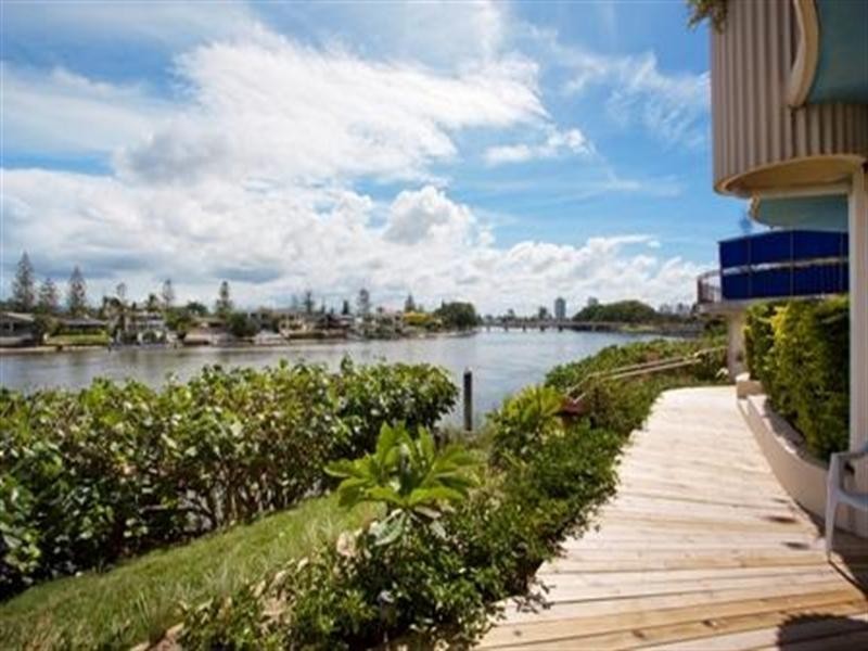 2940 Gold Coast Highway, Surfers Paradise QLD 4217