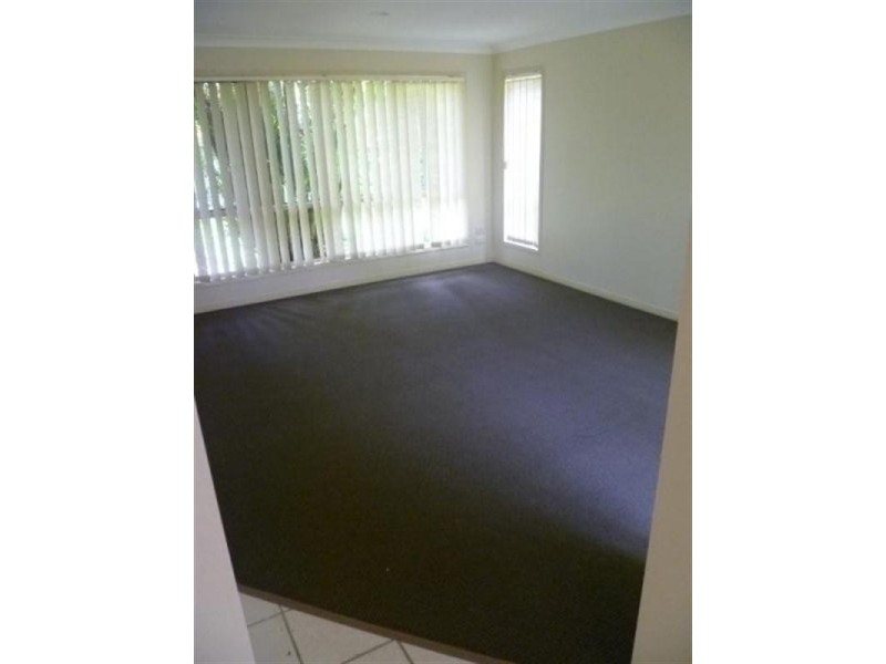 6 Keneally Street, Maudsland QLD 4210