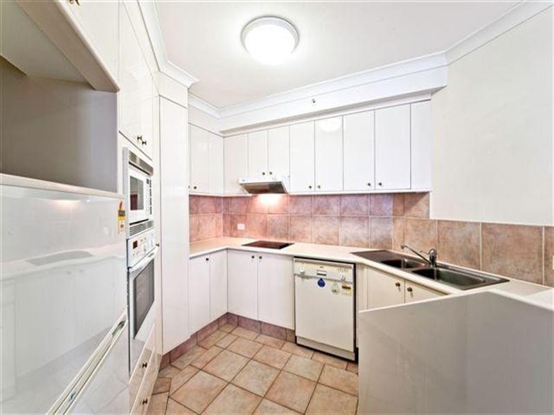 6 View Avenue – The Moroccan View Tower, Surfers Paradise QLD 4217