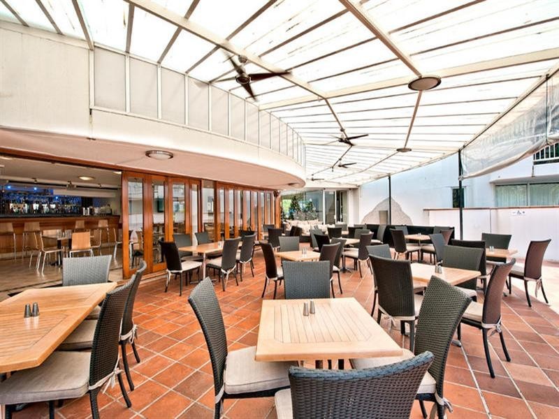 132 Ferny Avenue, Surfers Paradise QLD 4217