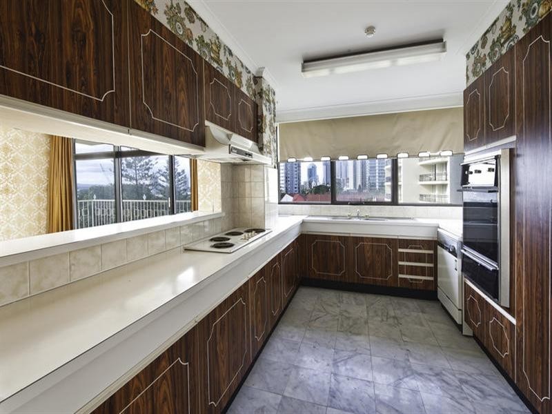 33 Thornton Street, Surfers Paradise QLD 4217