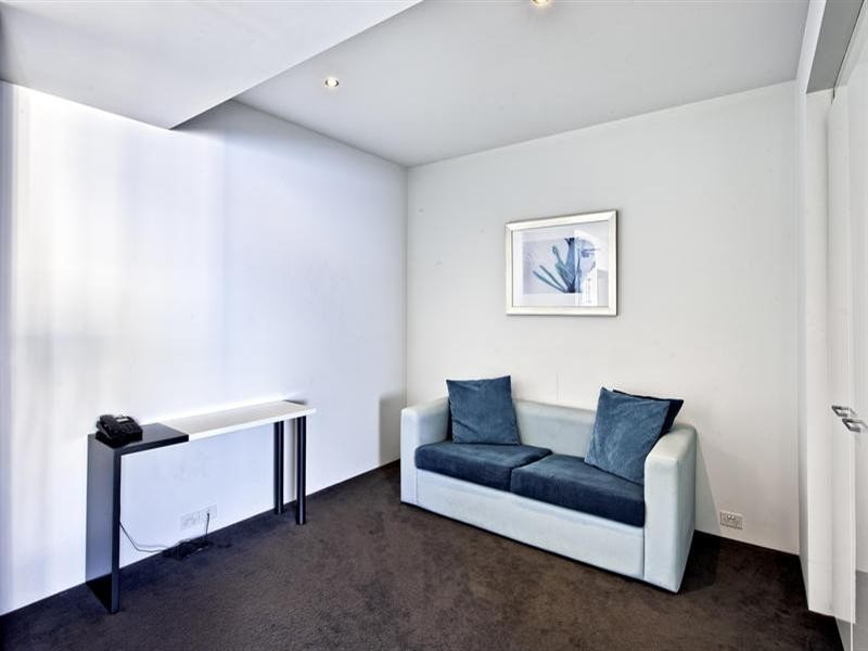 9 Ferny Avenue – Circle On Cavill, Surfers Paradise QLD 4217