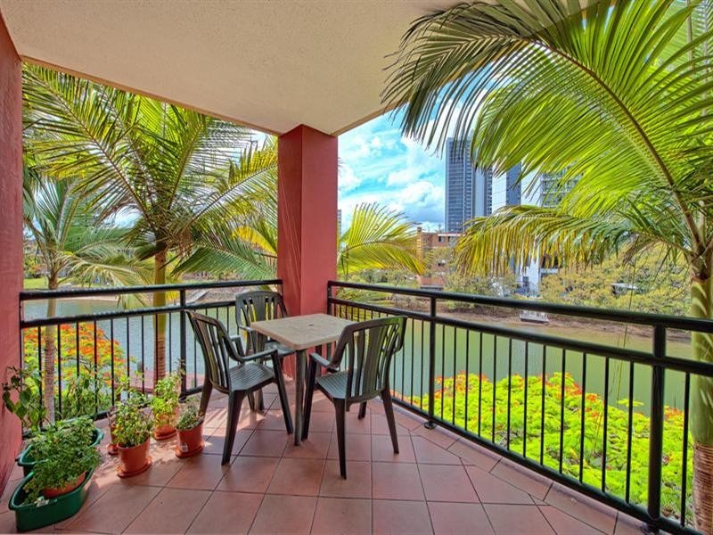 1 Paradise Island, Surfers Paradise QLD 4217