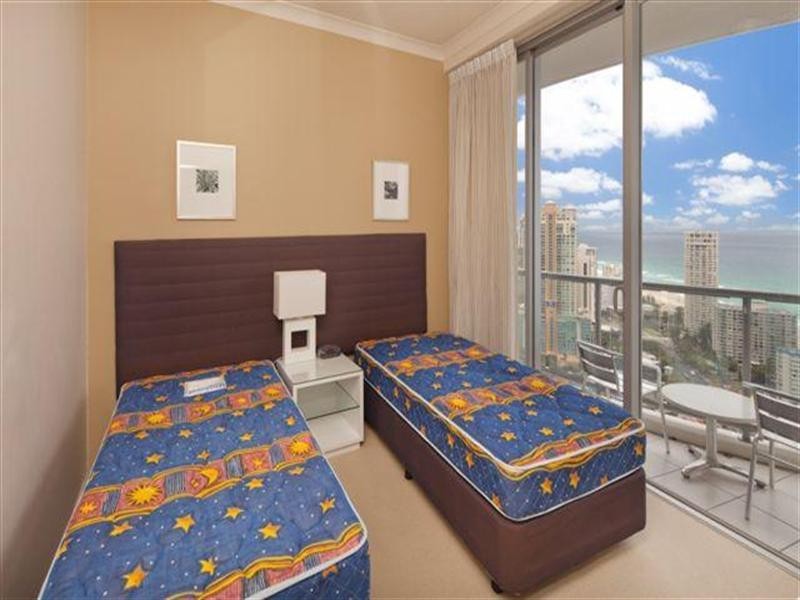 23 Ferny Avenue – Chevron Renaissance, Surfers Paradise QLD 4217