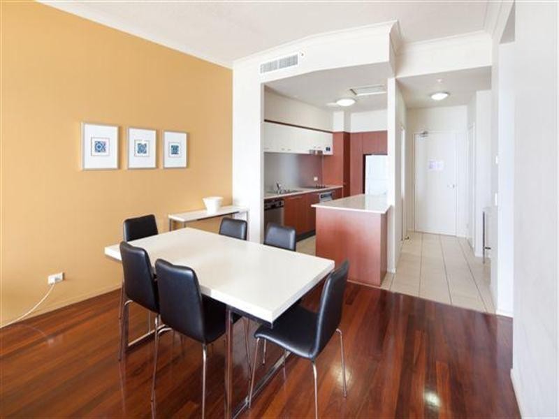 23 Ferny Avenue – Chevron Renaissance, Surfers Paradise QLD 4217