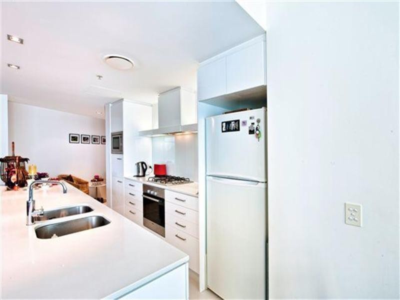 9 Hamilton Avenue – Q1, Surfers Paradise QLD 4217