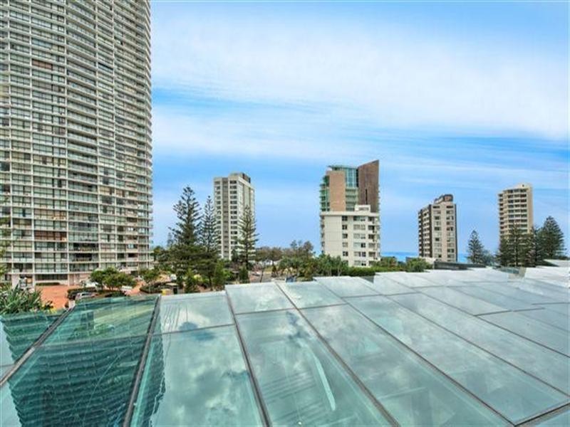 9 Hamilton Avenue – Q1, Surfers Paradise QLD 4217
