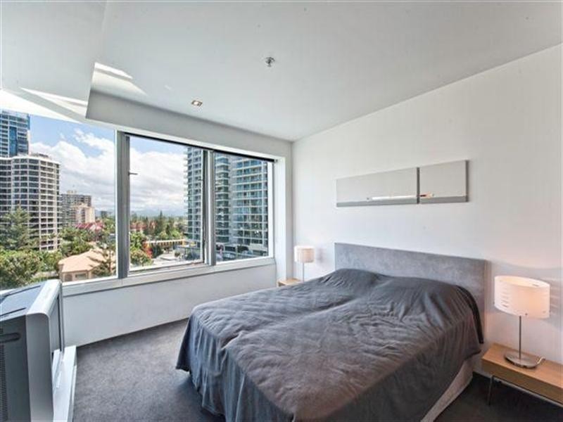 9 Hamilton Avenue – Q1, Surfers Paradise QLD 4217