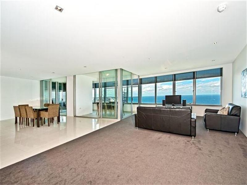 9 Hamilton Avenue, Surfers Paradise QLD 4217