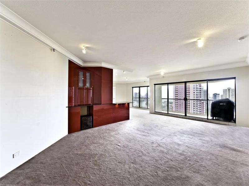 2 Admiralty Drive, Surfers Paradise QLD 4217