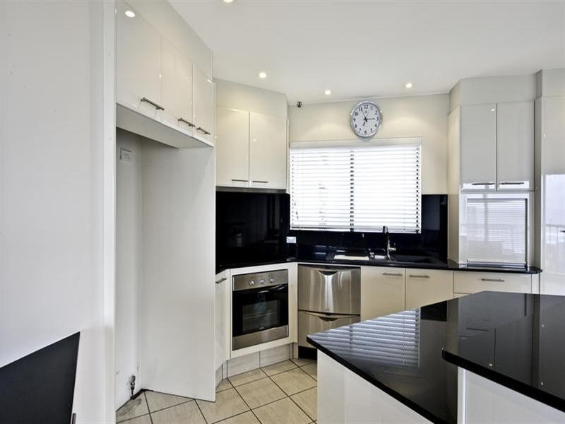 2 Admiralty Drive, Surfers Paradise QLD 4217