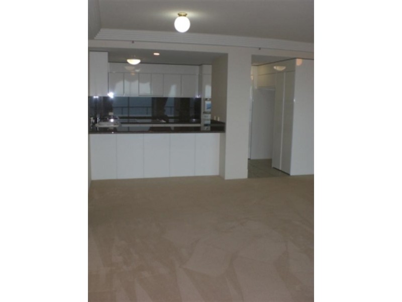 70/177 Old Burleigh Road, Broadbeach QLD 4218