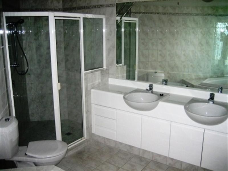 70/177 Old Burleigh Road, Broadbeach QLD 4218