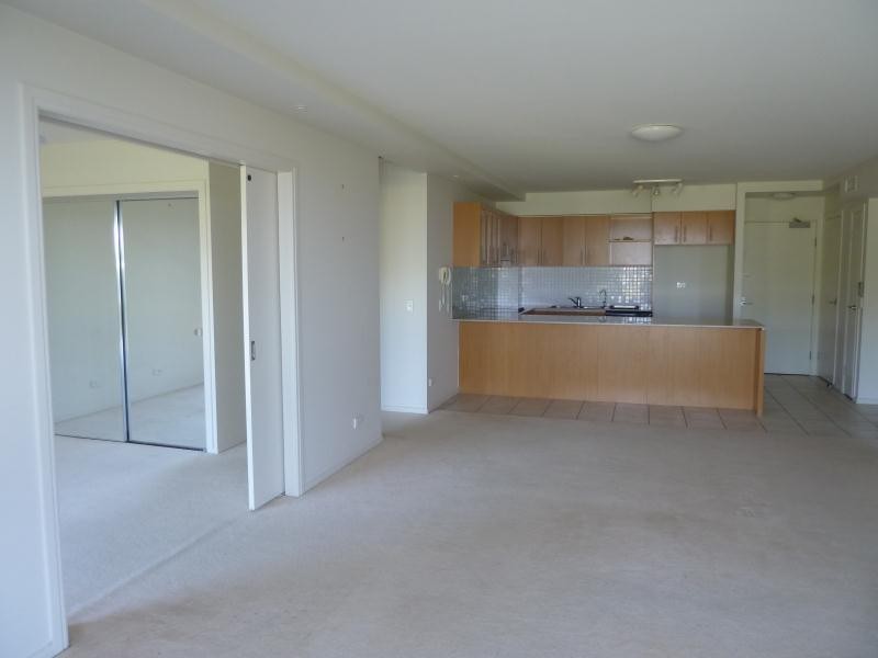 8409 Magnolia Drive East, Hope Island QLD 4212